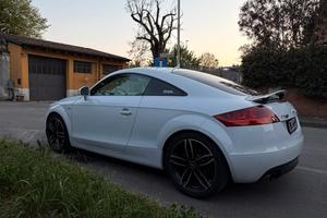 Audi TT TFSI 2.0