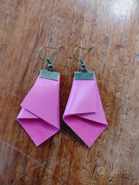Orecchini fucsia