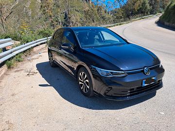 Golf 8 2.0 cc 115cv