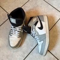 Nike Air Jordan 1 Mid Light grigio fumo 44,5