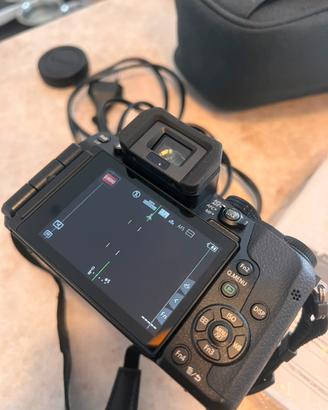 Panasonic Lumix G70 4K + 12-60mm pari al nuovo