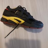 Raf simons x adidas ozweego 