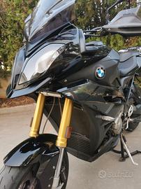 Bmw s1000xr triple black
