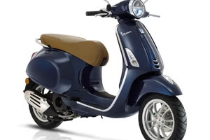 Vedesi vespa 50 piaggio