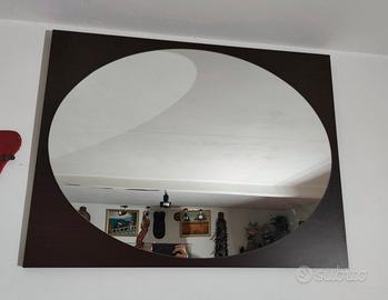 specchio con cornice 