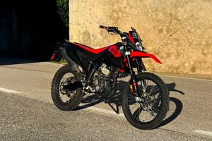 APRILIA 125