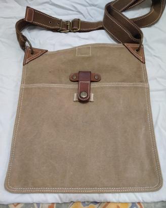 Borsa estiva tipo jeans con finiture in cuoio
