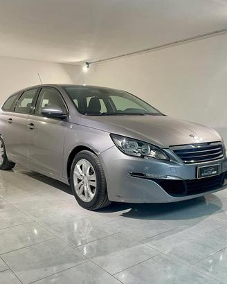 PEUGEOT 308 2014 1.6 HDI 92 CV X NEOPATENTATI