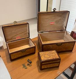 Trittico Scatole Cinesi antico in Legno di Canfora