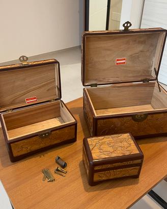 Trittico Scatole Cinesi antico in Legno di Canfora