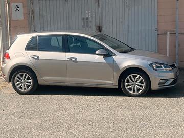 Volkswagen Golf Variant 1.6 TDI 115 CV DSG Busines