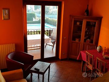 Appartamento con piscina