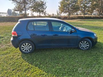 VOLKSWAGEN Golf 6ª serie - 2010