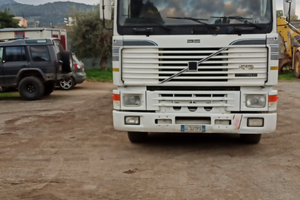 Volvo F12