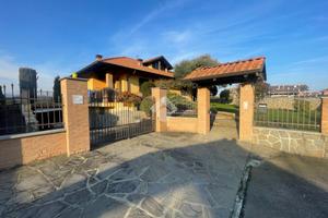 VILLA SINGOLA A SAN GIUSTO CANAVESE