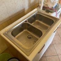 lavello 2 vasche e scarichi