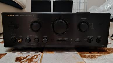 Amplificatore ONKYO A-807 INTEGRA
