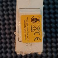 Interruttore automatico magnetotermico plana