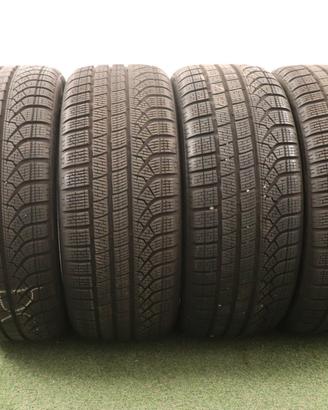 Gomme Pirelli Pzero winter 245 45 19 inverno