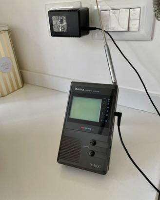 Casio TV-1400 Tv portatile a colori vintage