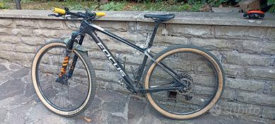 MTB Focus 29" Carbon