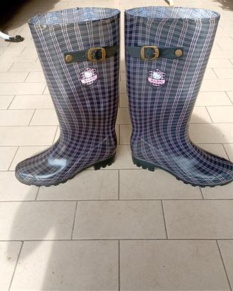 stivali hello Kitty N 39