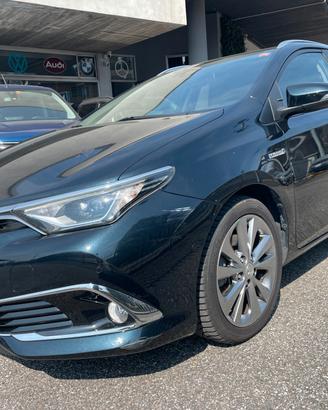 Toyota Auris Touring Sports 1.8 Hybrid Lounge