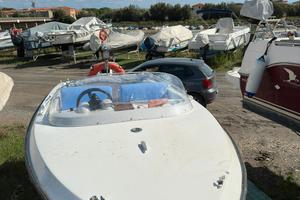 Barca a motore Ilver CON MOTORE JOHNSON 737 2T