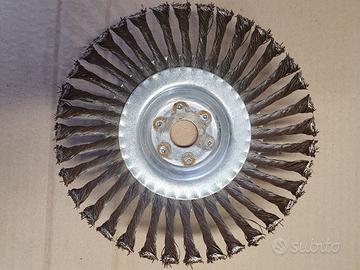 spazzola acciaio da 200 mm.