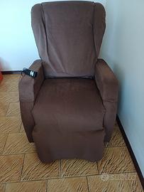 Poltrona reclinabile motorizzata