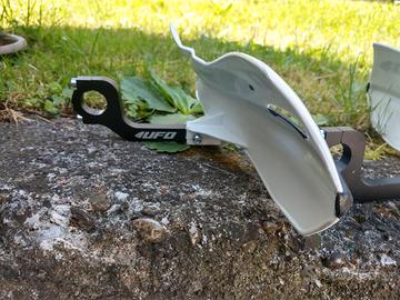 paramano ufo Plast -Patrol