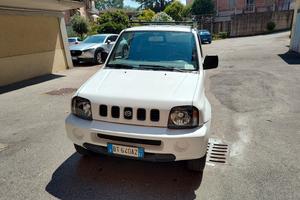Suzuki Jimny benzina GPL, gancio traino
