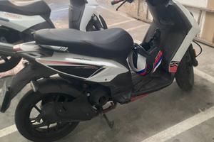 aprilia sr 50