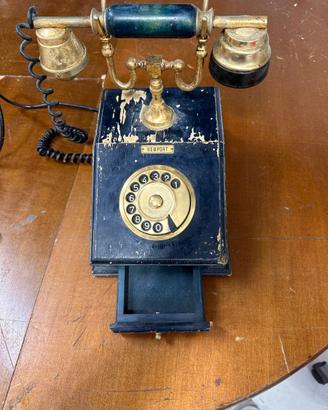Telefono legno antico funzionante