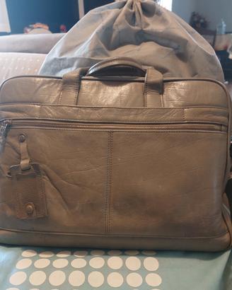 Borsa Piquadro lavoro