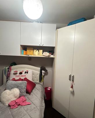 Cabina armadio con colonna