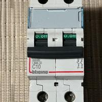 Interruttore Magnetotremico Biticino