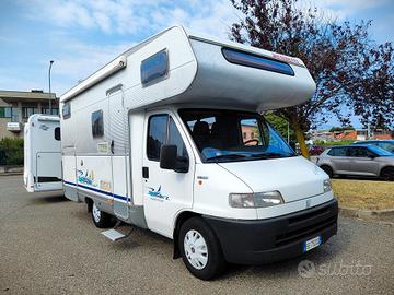 Dethleffs Globetrotter Esprit - Mansardato 6 posti