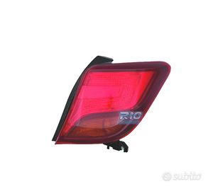 FANALE DESTRO PER TOYOTA YARIS 5P 14- ROSSO