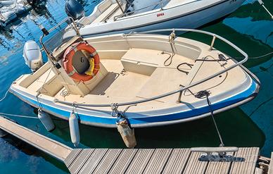 barca open 5 metri motore Honda 40 hp