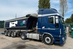 IVECO STRALIS EEV 460 + VASCA MENCI