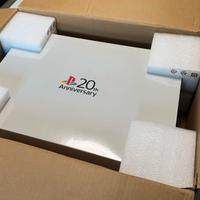 PlayStation  4  20th anniversary  sigillata