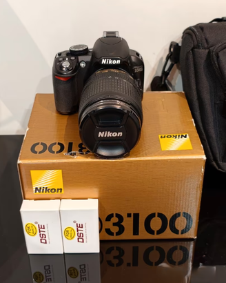 Nikon D3100 + 18-105 + accessori perfetti!