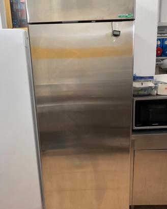 frigorifero professionale a colonna singola