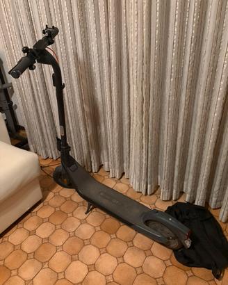 MONOPATTINO NINEBOT E2 PRO