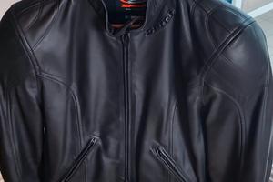 Giubbotto donna in pelle da motociclista 