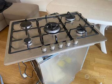 Piano cottura a gas 5 fuochi in acciaio inox