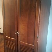 2 armadi e 2comodini 