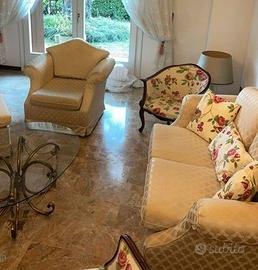 Divano Poltrone Sofa Via Aurelia DIVANO POLTRONA Arredamento E