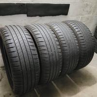 Gomme 215/60/16
